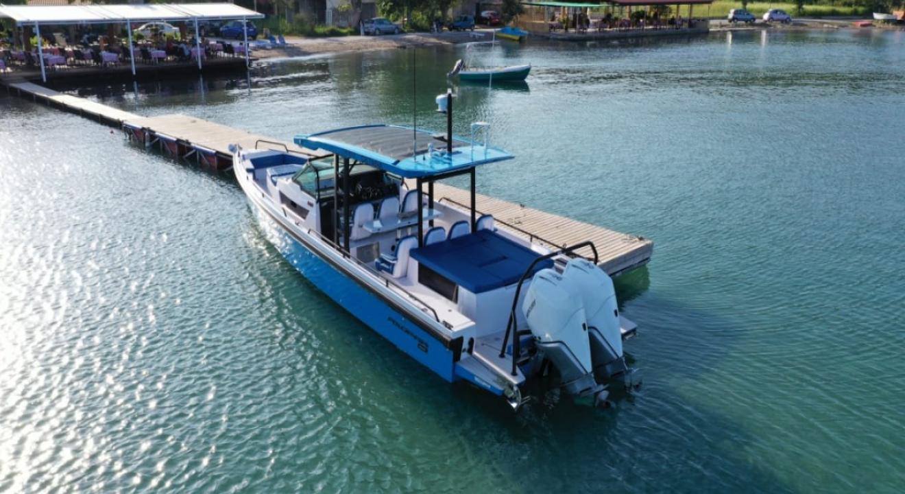 OKTANA, AXOPAR 37 ST BRABUS LINE